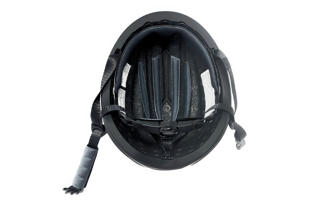 Casque de patinage de vitesse StayBent noir mat, vue intérieure des mousses et des sangles